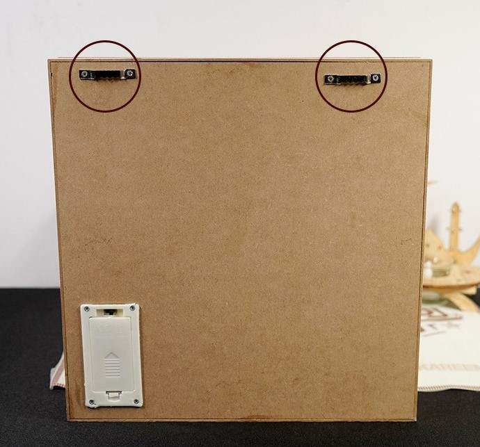 ديكور جداري رمضاني خشبي مع أضواء ليد