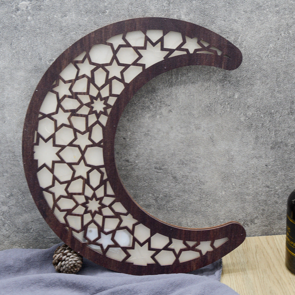 ديكور جداري خشبي مع إضاءة LED