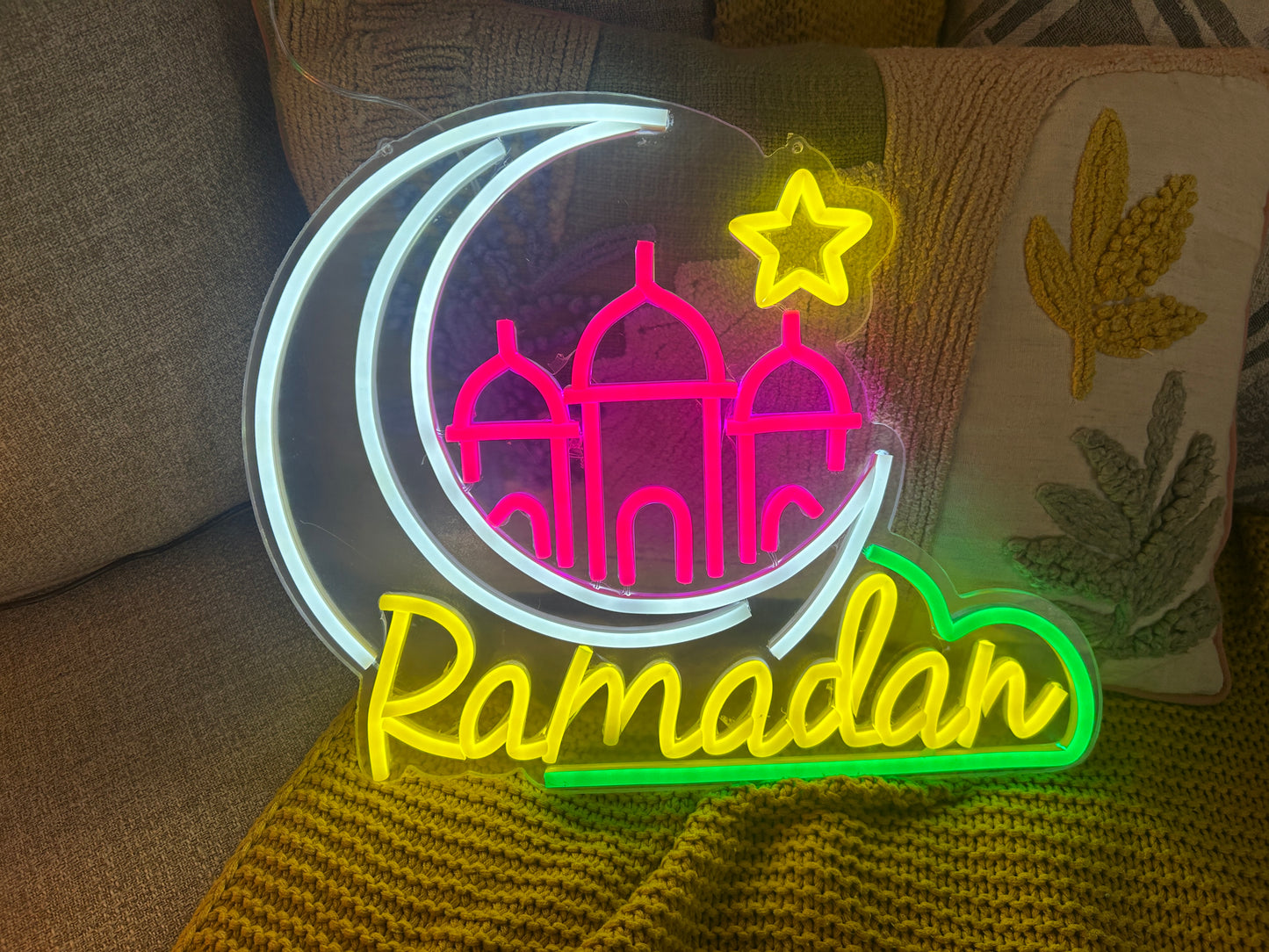 إضاءة نيون رمضان