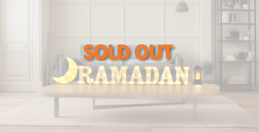 مجموعة الحروف المضيئة لرمضان مع هلال وفانوس