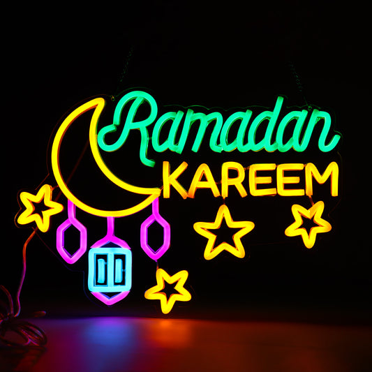 إضاءة نيون رمضان كريم مع فانوس ونجوم